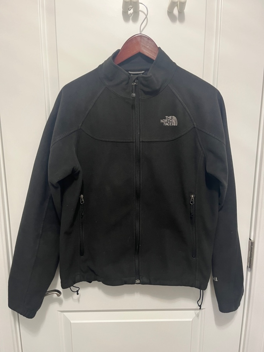The North Face Windwall Women’s Black Lightweight Fleece Jacket - Full Zip